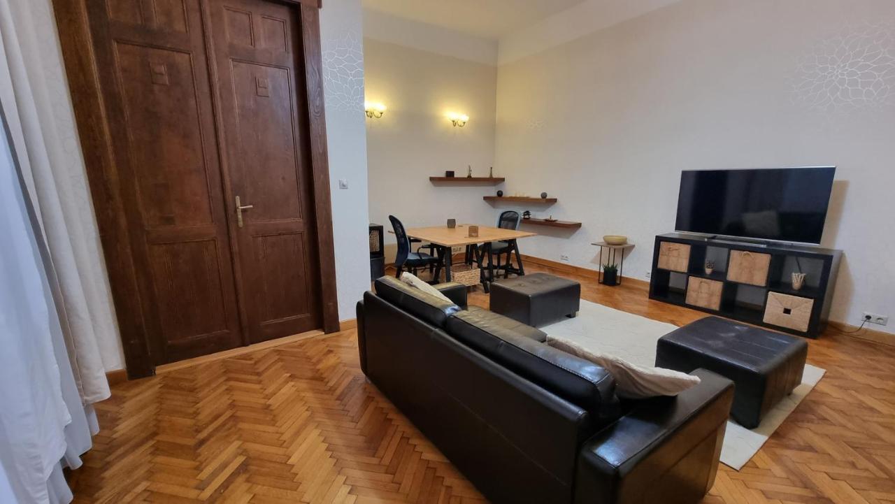 Neuhausz - Ultracentral Appartement *